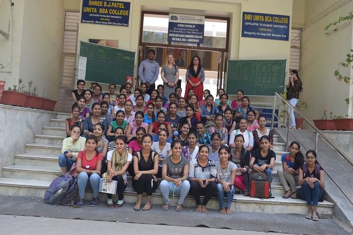 Shree Meghmani Parivar and Shree Bhailalbhai A Patel Umiya Arts and Commerce College for Girls campus in Ahmedabad, Gujarat, India — photo 2