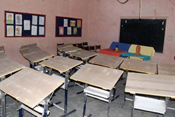 Nawab Azmat Ali Khan Girls Degree College campus in Muzaffarnagar, Uttar Pradesh, India — photo 4