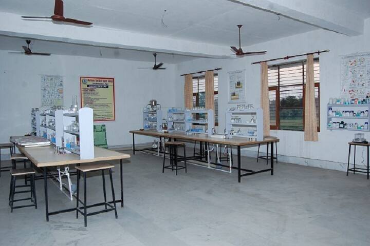 Raj Kumar Goel Girls Degree College campus in Garhmukteshwar, Uttar Pradesh, India — photo 4
