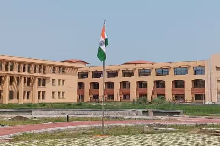 Biswa Bangla Biswabidyalay campus in Birbhum, West Bengal, India — photo 6