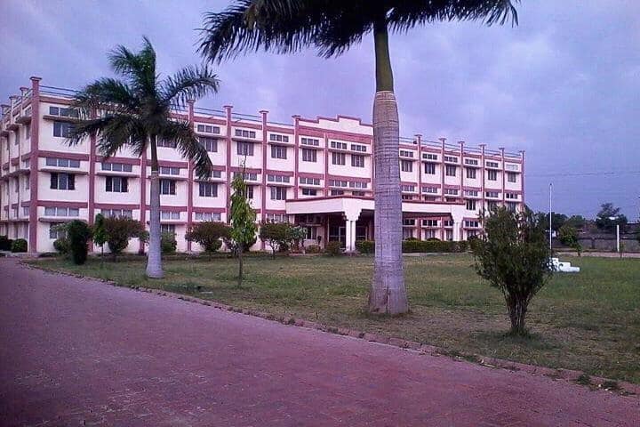 Pune Vidhyarthi Griha's College of Engineering campus in Nashik, Maharashtra, India — photo 1
