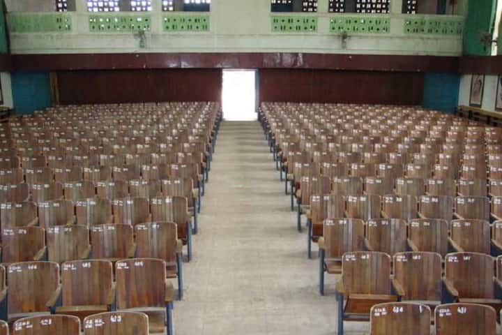 C and SH Desai Arts and LKL Doshi Commerce College campus in Balasinor, Gujarat, India — photo 5