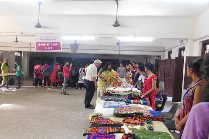 MP Arts and MH Commerce College for Women campus in Ahmedabad, Gujarat, India — photo 4