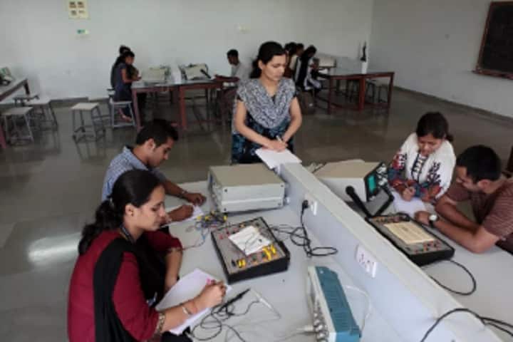 FAMT Ratnagiri campus in Ratnagiri, Maharashtra, India — photo 3