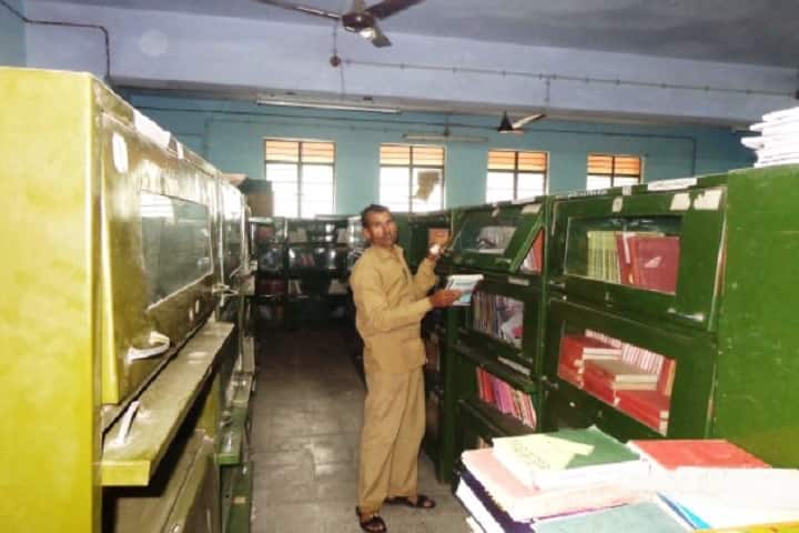 Government Ayurvedic College and Hospital campus in Osmanabad, Maharashtra, India — photo 4