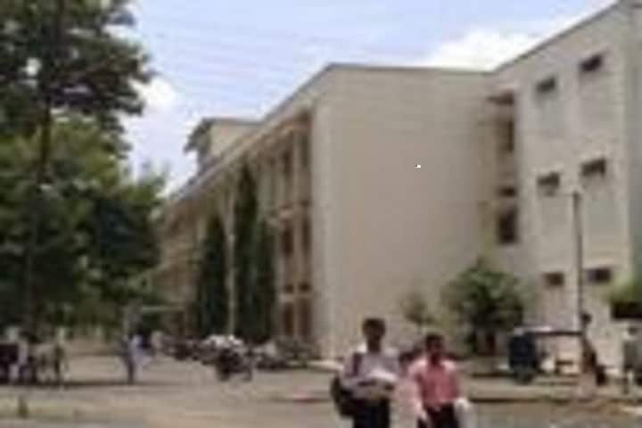 Government Ayurved College campus in Nanded, Maharashtra, India — photo 1