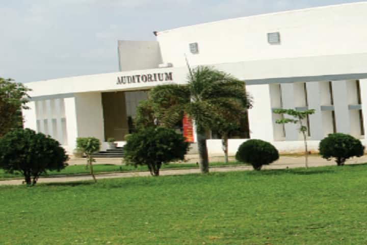 Madhyanchal Professional University campus in Bhopal, Madhya Pradesh, India — photo 2