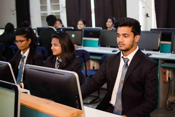 Xavier Institute of Management campus in Jabalpur, Madhya Pradesh, India — photo 2