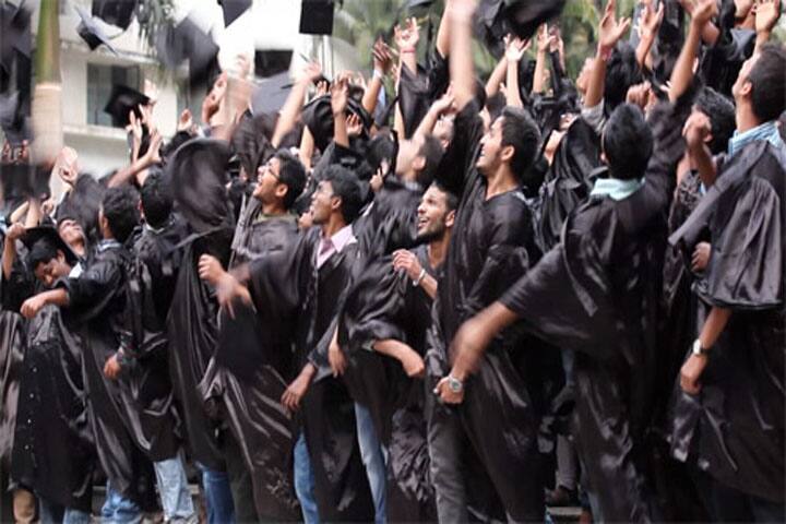 SBS Erandwane campus in Pune, Maharashtra, India — photo 4