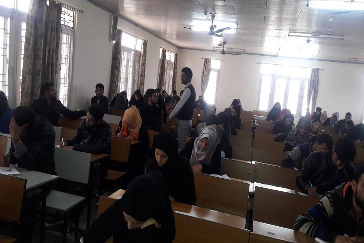 Department of Law campus in Srinagar, Jammu and Kashmir, India — photo 4
