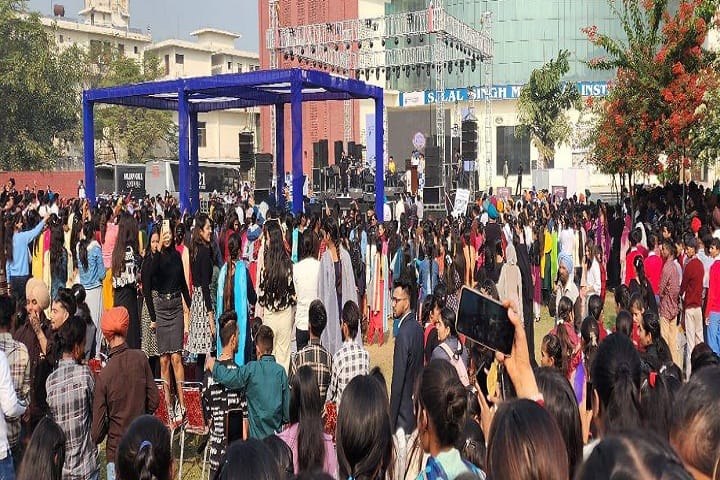 Desh Bhagat University School of Law campus in Gobindgarh, Punjab, India — photo 5