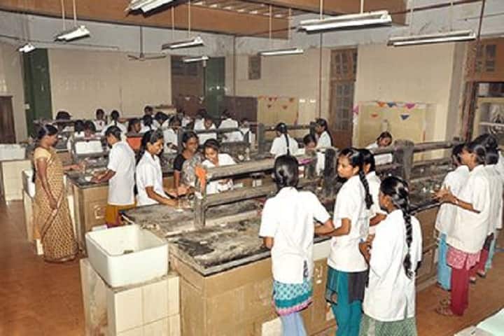 Bharathi Women's College campus in Chennai, Tamil Nadu, India — photo 2