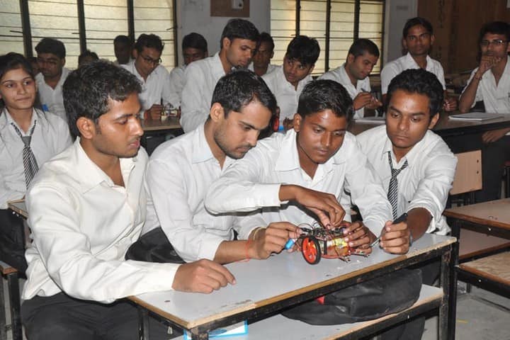 Nehru Gram Bharati campus in Allahabad, Uttar Pradesh, India — photo 6