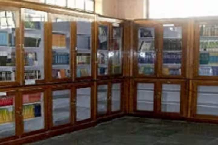 Mahalakshmi College For Girls campus in Ghaziabad, Uttar Pradesh, India — photo 2