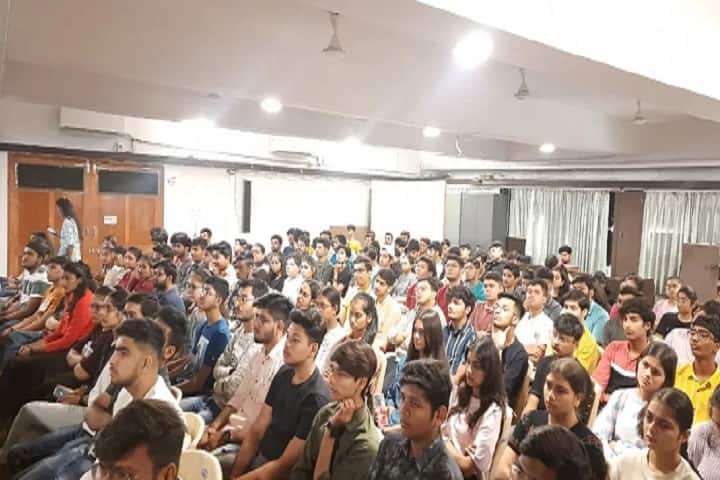 JG University campus in Ahmedabad, Gujarat, India — photo 2