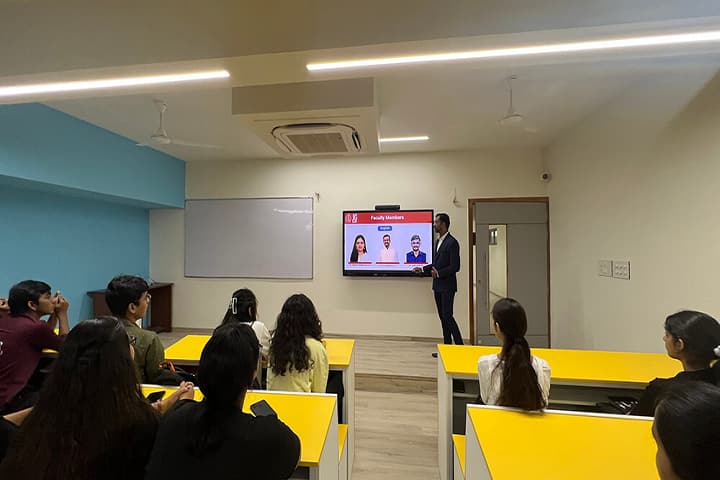 JG University campus in Ahmedabad, Gujarat, India — photo 6
