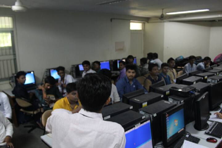 Bholabhai Patel College of Computer Studies campus in Gandhinagar, Gujarat, India — photo 4