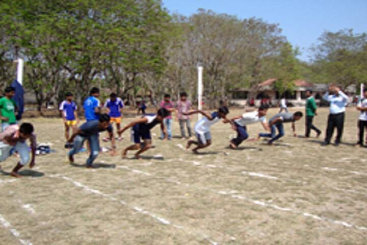 Shah NH Commerce College campus in Valsad, Gujarat, India — photo 6