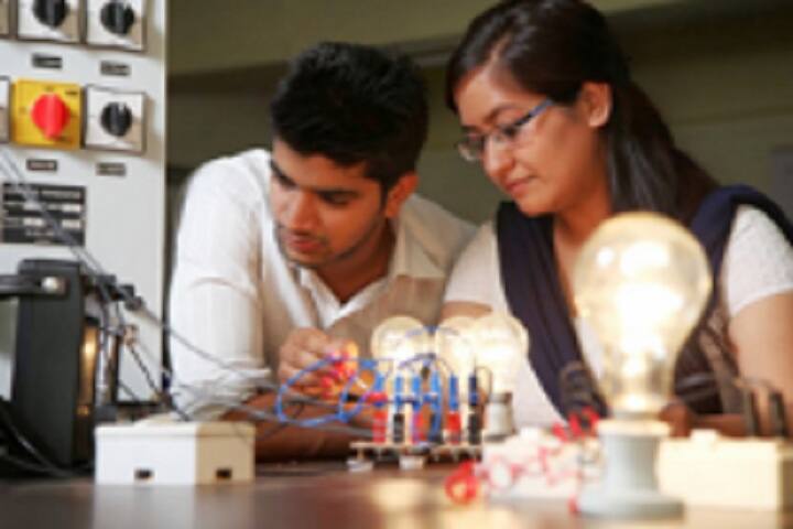 GD Rungta College of Science and Technology campus in Bhilai, Chhattisgarh, India — photo 5