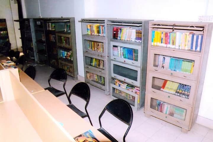 Surjan Devi Anusuiya Devi Degree College campus in Lucknow, Uttar Pradesh, India — photo 3
