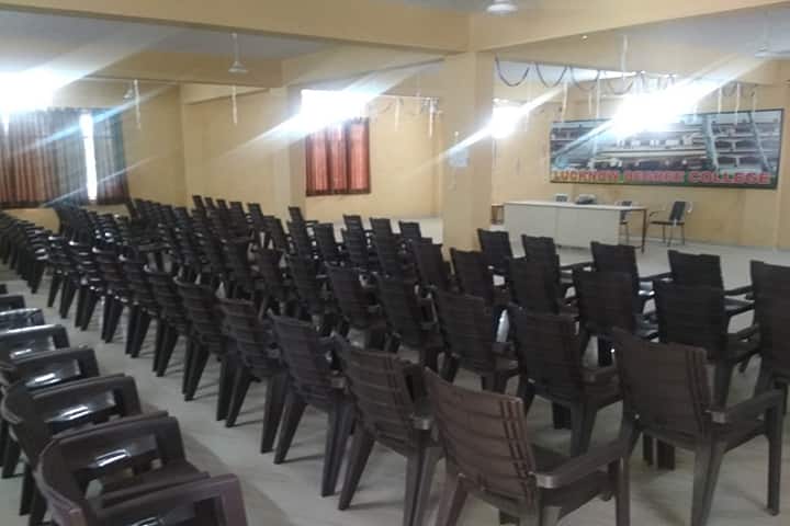 Lucknow Degree College campus in Lucknow, Uttar Pradesh, India — photo 4