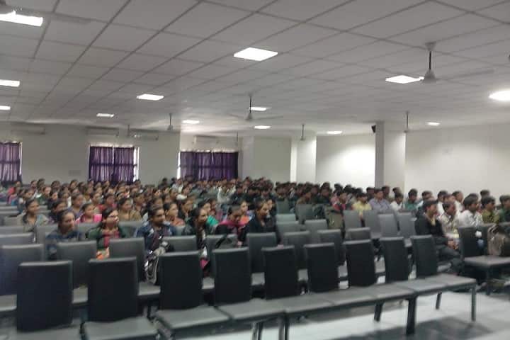 RK University campus in Rajkot, Gujarat, India — photo 3