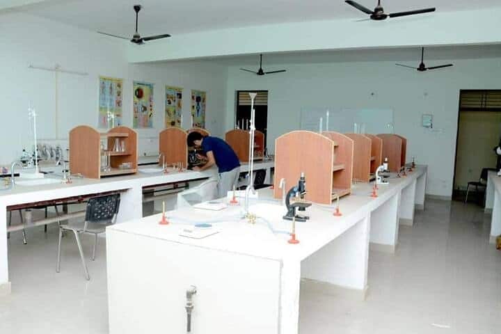 Dr BPS College campus in Agra, Uttar Pradesh, India — photo 5