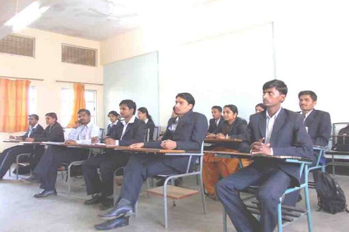 Mahaveer P Mirji College of Commerce campus in Belgaum, Karnataka, India — photo 3