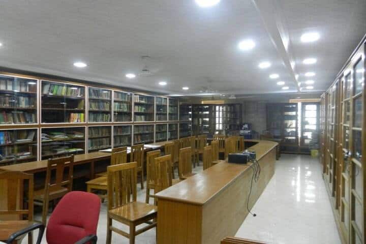 Umeschandra College campus in Kolkata, West Bengal, India — photo 1