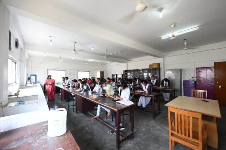 Rajat Girls Degree College campus in Lucknow, Uttar Pradesh, India — photo 5