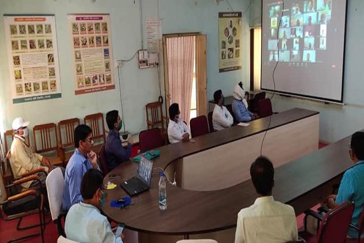 Vasantrao Naik Marathwada Krishi Vidyapeeth campus in Parbhani, Maharashtra, India — photo 5