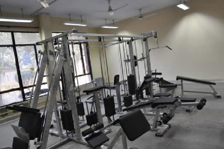 Shri Lal Bahadur Shastri National Sanskrit University campus in New Delhi, Delhi, India — photo 4