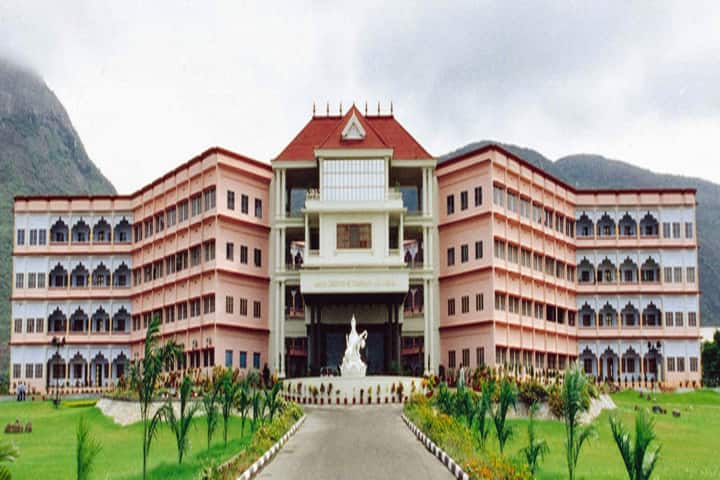 Amrita School of Pharmacy, Kochi campus in Kochi, Kerala, India