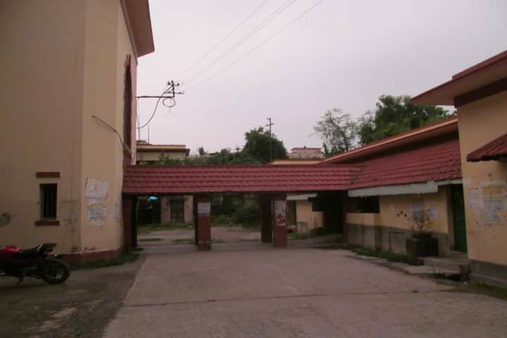 Burdwan Dental College and Hospital campus in Burdwan, West Bengal, India — photo 2