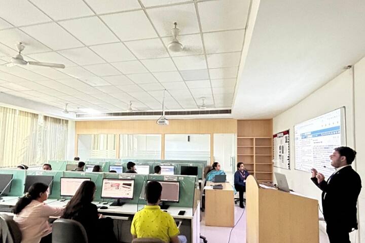 Vivekananda School of Journalism and Mass Communication campus in New Delhi, Delhi, India — photo 3