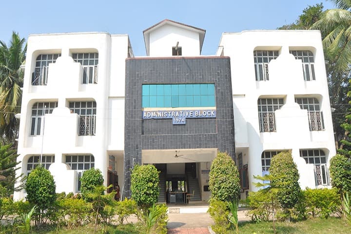 SVKP and Dr KS Raju Arts and Science College campus in West Godavari, Andhra Pradesh, India — photo 1