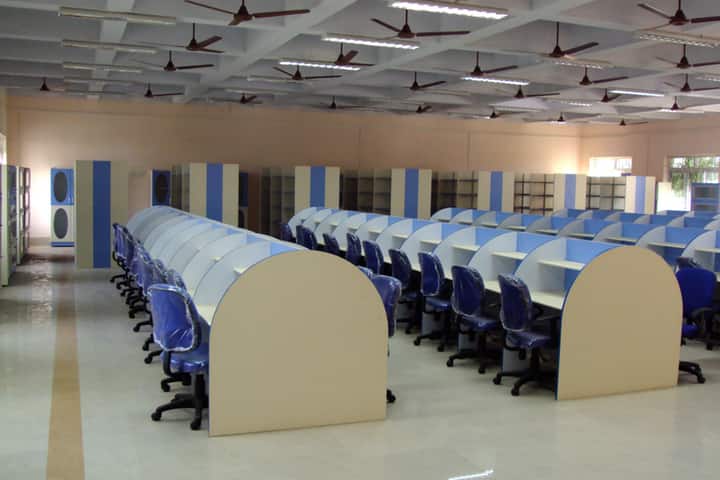 AUBIT campus in Tiruchirappalli, Tamil Nadu, India — photo 4