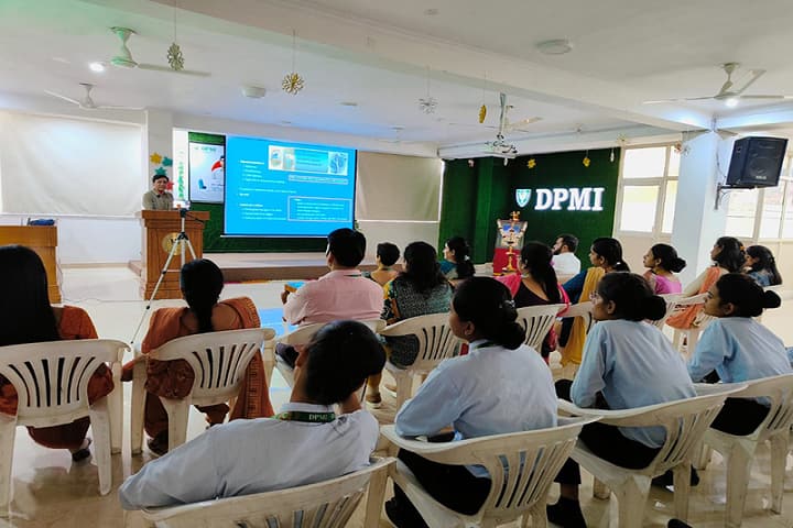 Delhi Paramedical and Management Institute campus in New Delhi, Delhi, India — photo 2