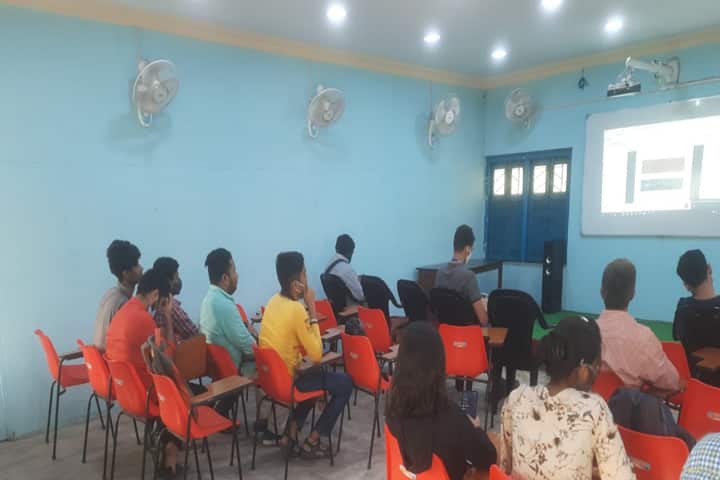 Bidhan Chandra College campus in Hooghly, West Bengal, India — photo 4