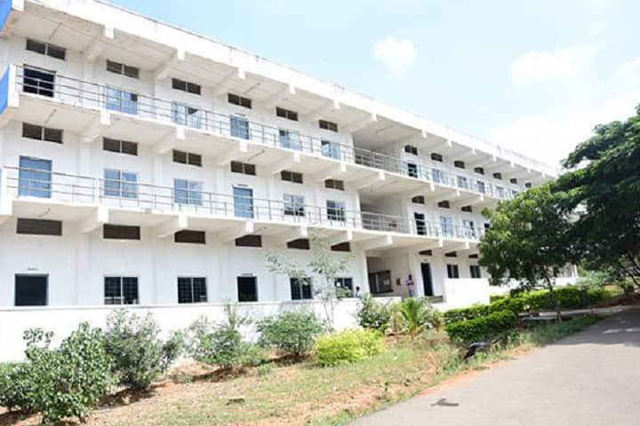 Karpagam Institute of Technology campus in Coimbatore, Tamil Nadu, India — photo 1