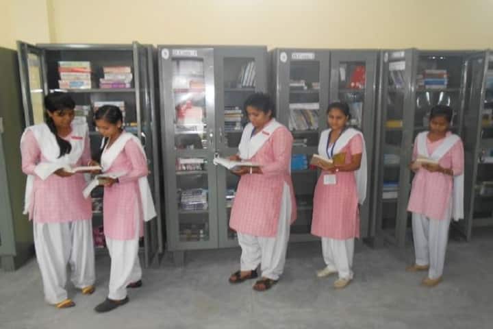 Ramadhin Singh Girls PG College campus in Lucknow, Uttar Pradesh, India — photo 3