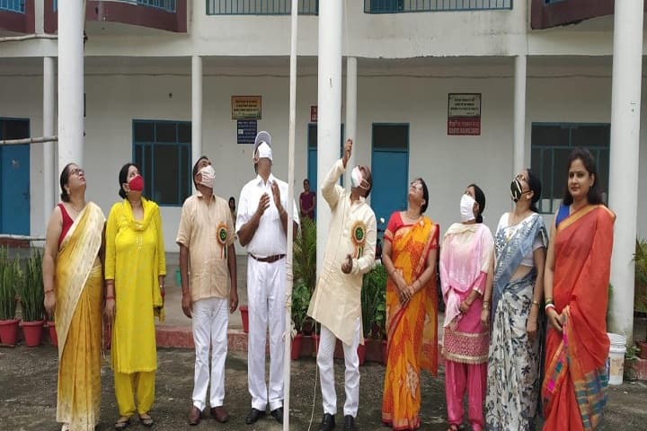 Heeralal Yadav Balika PG College campus in Lucknow, Uttar Pradesh, India — photo 1