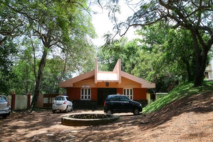 Mar Ivanios College campus in Thiruvananthapuram, Kerala, India — photo 2