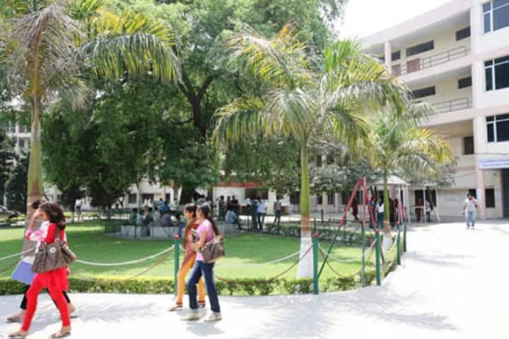 LKC campus in Jalandhar, Punjab, India — photo 1
