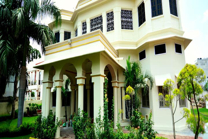 Dezyne E'cole College, Ajmer campus in Ajmer, Rajasthan, India