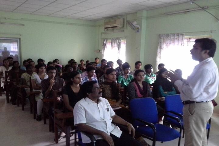 Government Victoria College campus in Palakkad, Kerala, India — photo 5