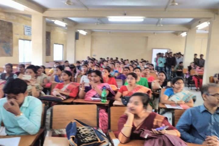 Dwijendralal College campus in Nadia, West Bengal, India — photo 6