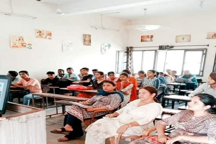 Shaheed Kanshi Ram Memorial College campus in Kharar, Punjab, India — photo 2