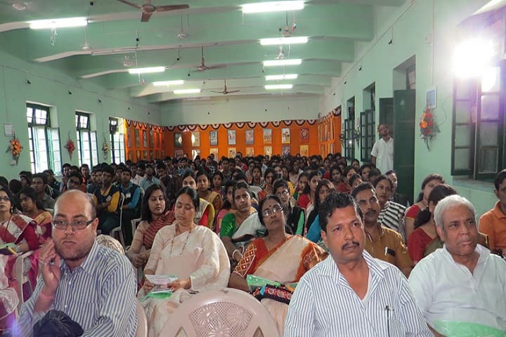 Berhampore College campus in Murshidabad, West Bengal, India — photo 5