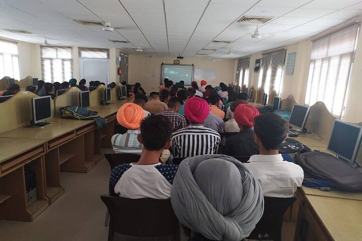 Sanatan Dharam College campus in Barnala, Punjab, India — photo 5